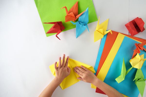 Φτιάξτε μόνη σας παιχνίδια για τα παιδιά με την τέχνη του οριγκάμι | imommy.gr