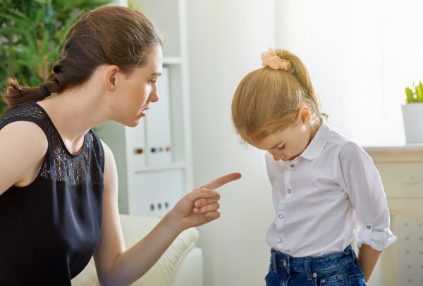 Γονείς: Τι σημαίνει «θετική μορφή πειθαρχίας»; | imommy.gr