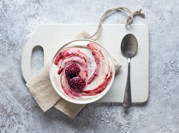 Frozen yogurt με μούρα | imommy.gr