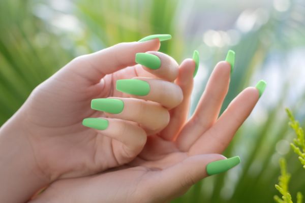 Matcha mani: Η τάση στο μανικιούρ που «φωνάζει» άνοιξη | imommy.gr