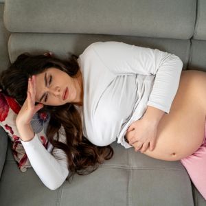 Εγκυμοσύνη: Γιατί δεν πρέπει με τίποτα να χάνετε τον ύπνο σας