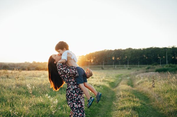 Γονείς: 5 πράγματα που πρέπει να κάνετε για το παιδί αυτό το καλοκαίρι | imommy.gr