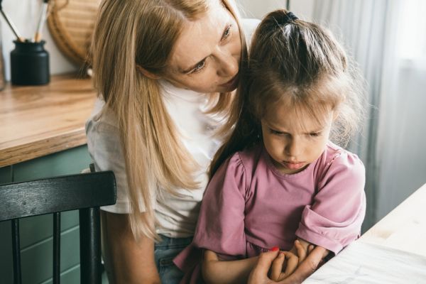 Άγγιγμα: Γιατί δεν αρέσει στο παιδί; | imommy.gr