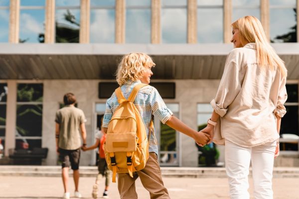 «Wise Parenting»: Γονική μέριμνα με σεβασμό